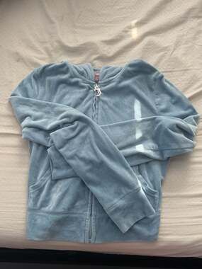 Juicy Couture Baby Blue Velour Rhinestone Zip-Up Tracksuit Set